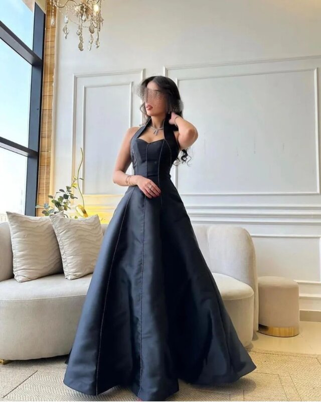 Bright Black Halter V-neck Satin Sweetheart Prom Dresses Floor Length Sleeveless Party Gown Backless 2023 New