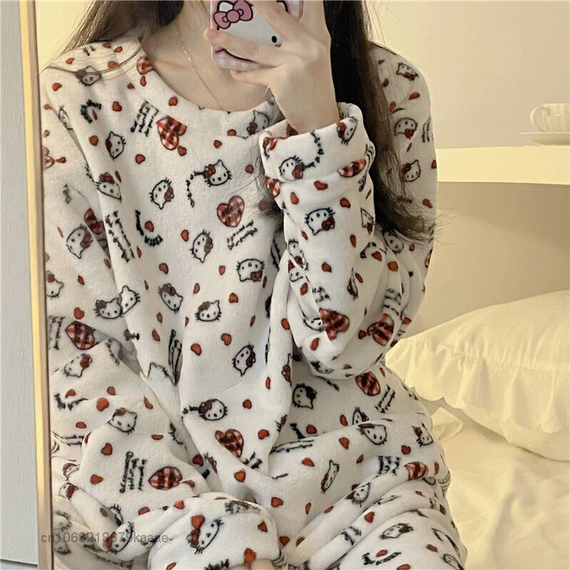 Sanrio-Conjunto de pijama de Hello Kitty para mujer, traje grueso de franela Kawaii, ropa de dormir suave con dibujos animados, Tops y pantalones