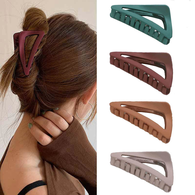 Pinzas triangulares geométricas para el cabello para mujeres y niñas, horquilla sólida, Clip de cangrejo de tiburón, pasadores para damas, accesorios para el cabello de verano de Corea