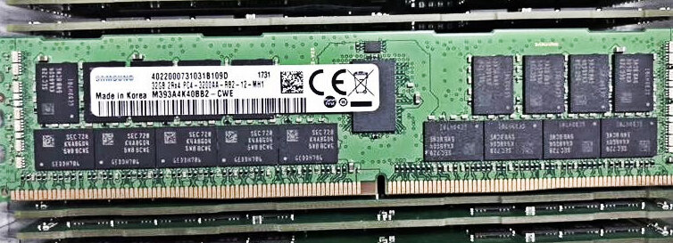 RAM M393A4K40DB3-CWE 32G 2RX4 PC4-3200AA 32GB de memória do servidor