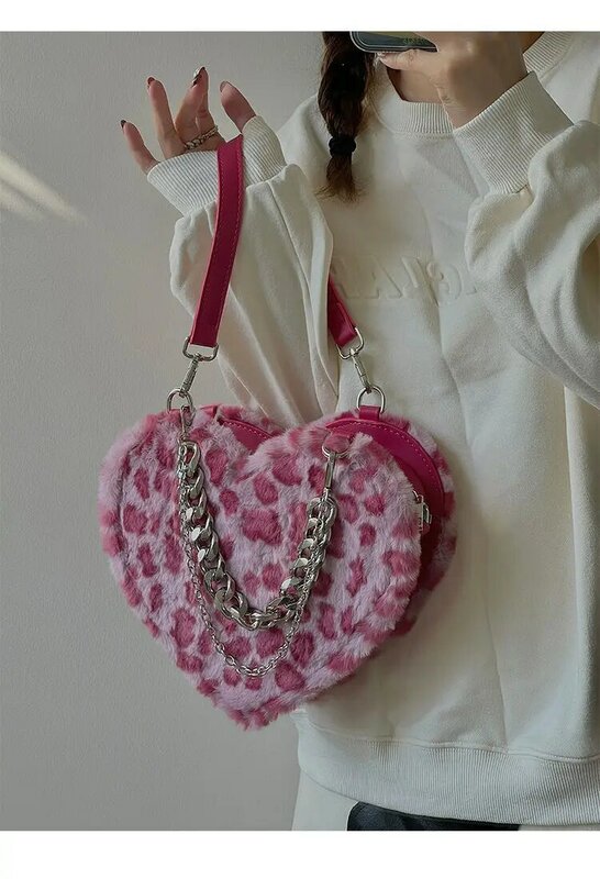 2022 Cute Lolita Shoulder Bag Corssbody Bag Leopard Furry Handbag Heart Shape Women Female Handbag with Chain Purses and Handbag