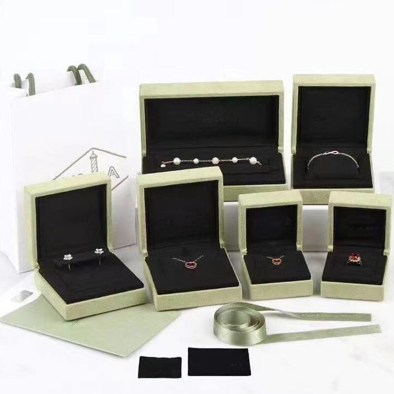 Kotak Cincin Ganda Desain Kualitas Bagus Merek Klasik Liontin Indah Kalung Perhiasan Hadiah Tampilan Kemasan Casing