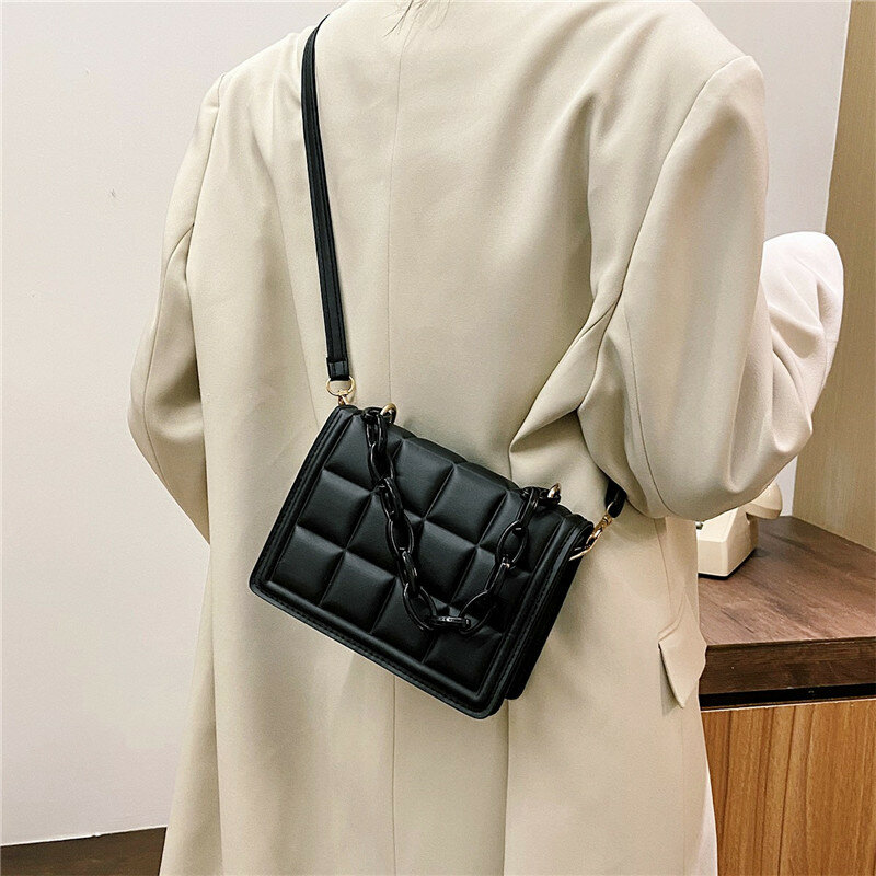 Bolsa feminina 2022 tendência quadriculada pequena praça bolsa feminina moda simples acrílico corrente decoração portátil bolsa de ombro