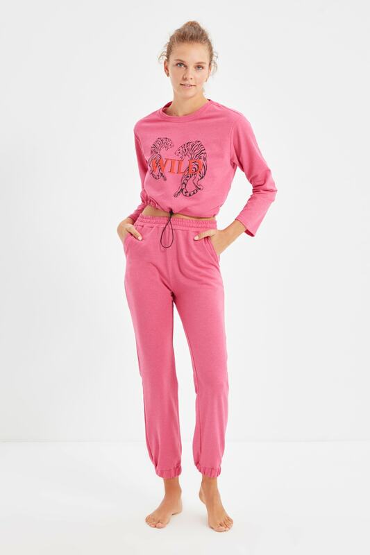 Trendyol Rosa Recycle Stoff Gestrickt Gedruckt Pyjamas set THMAW22PT0238