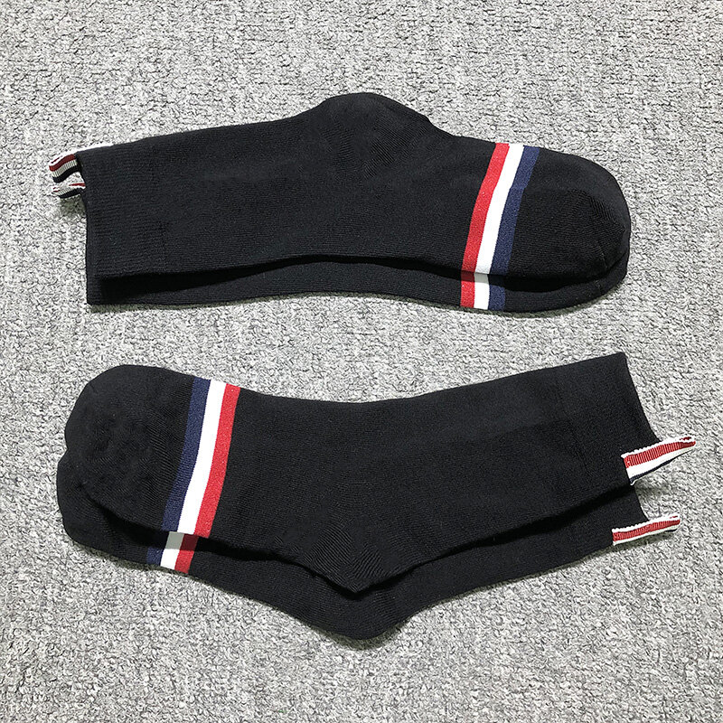 Tb thom mid-tube meias de luxo marca listrado meias de tornozelo masculino puro algodão casual moda harajuku tb meias 4 pares