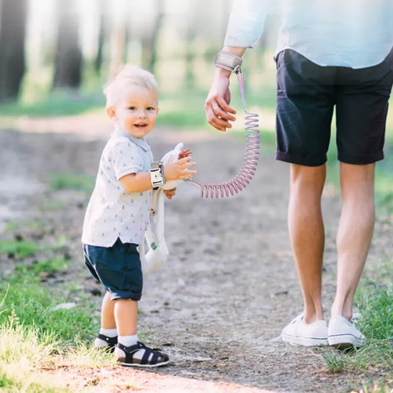 Criança anti perdido coleira de segurança da criança pulseira criança andando arnês corda trela elástica e comprimento extensível 4.9ft