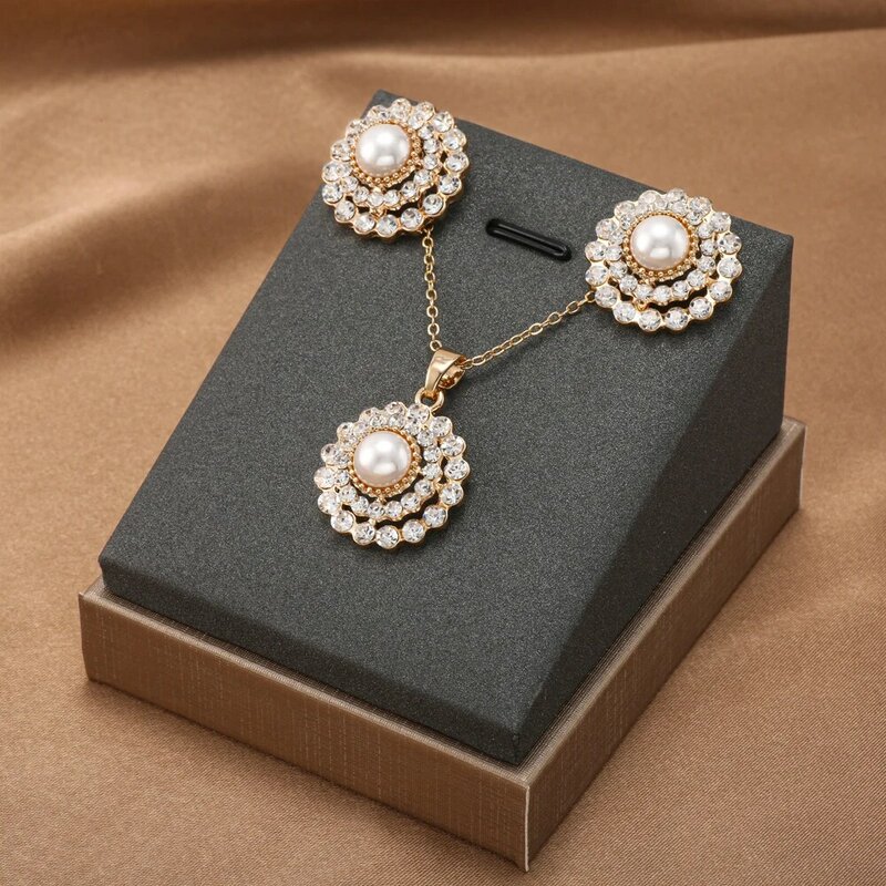 Unique Imitation Pearl Flower Design Rhinestone Stud Earrings Necklace Sets for Women Wedding Bridal Trendy Ladies Jewelry Set