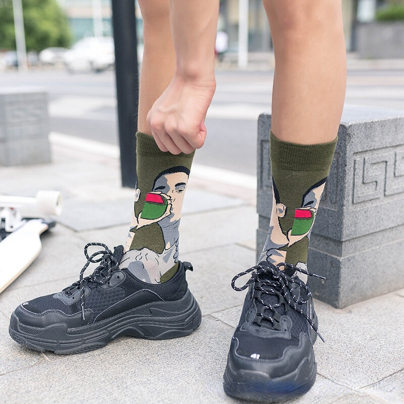Мультяшные аниме хлопковые носки трендовые носки средней длины дышащие жаккардовые трендовые носки