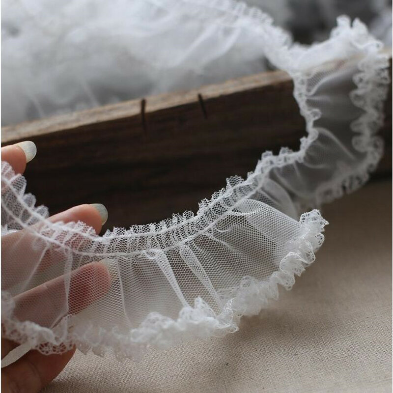 1M Latest Embroidery Flower Lace Trim 5CM Lace Fabric Applique Guipure Doll Laces Collar Trims Sewing Trimmings Accessories P009