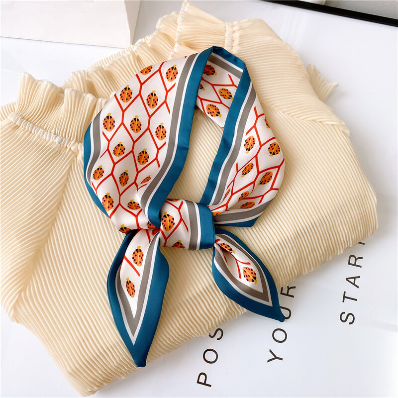 2022 Designer Women sciarpa di seta stampa sciarpe per capelli femminili sciarpe di lusso Skinny fascia per cravatta da donna accessori estate