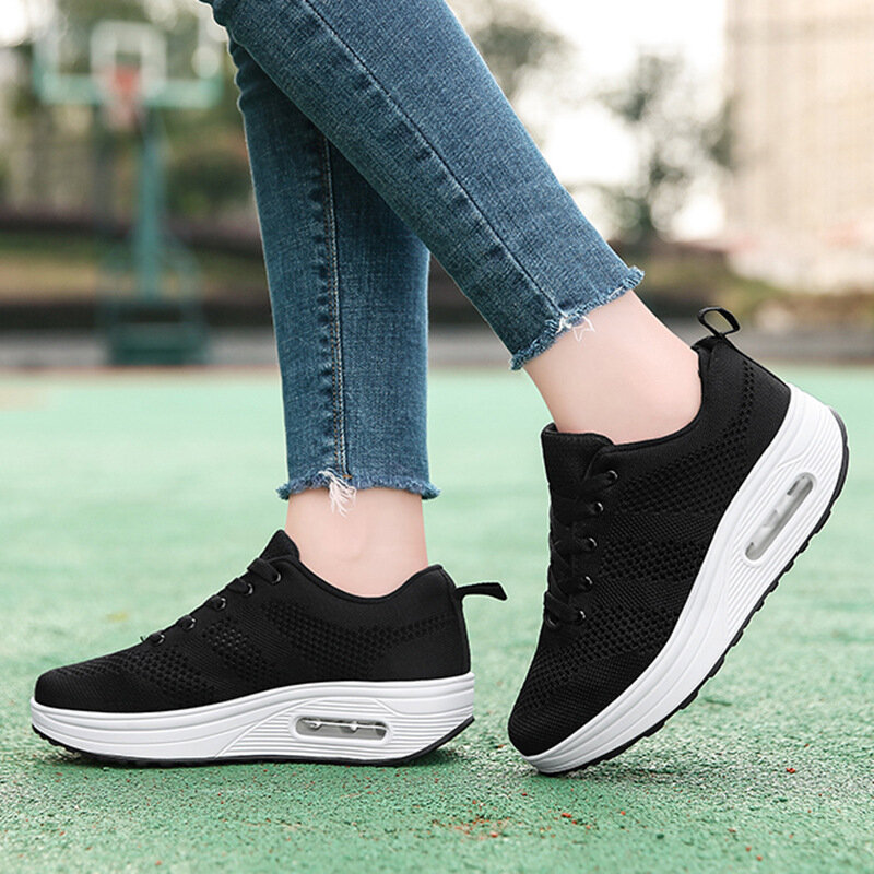 Breathable Lightweight Socks Shoes Women's 2022 Summer Sports Shoes Flying Woven Mesh Casual Shoes Platform Platform Shoes