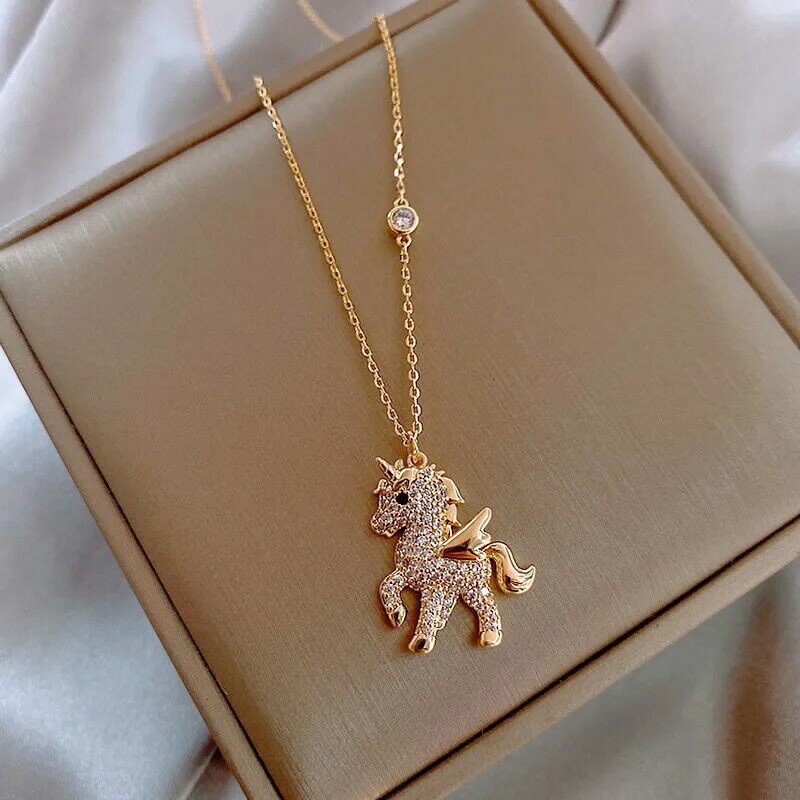 Collar con colgante de unicornio para mujer, accesorio sencillo con diamantes de imitación, con personalidad coreana, accesorios de joyería