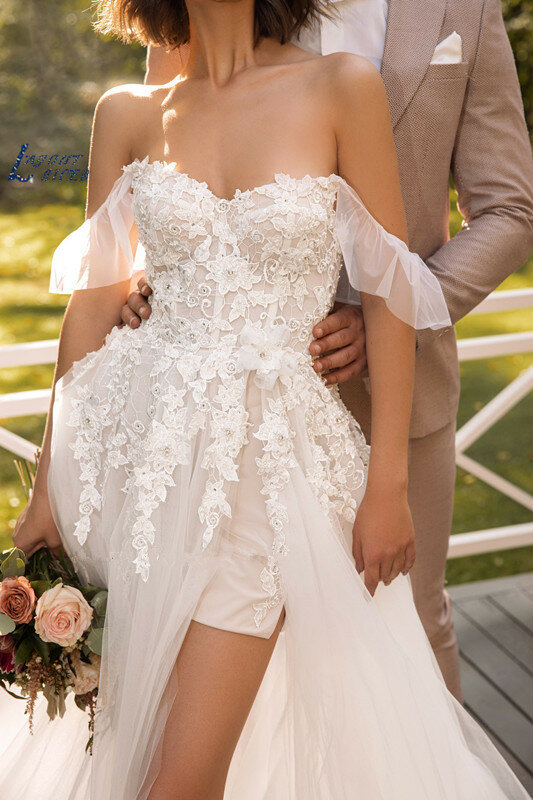 Gaun Pernikahan Pantai Tanpa Bahu Gaun Pengantin Tulle Potongan Tinggi Celah Samping Renda Applique A-Line Sweetheart