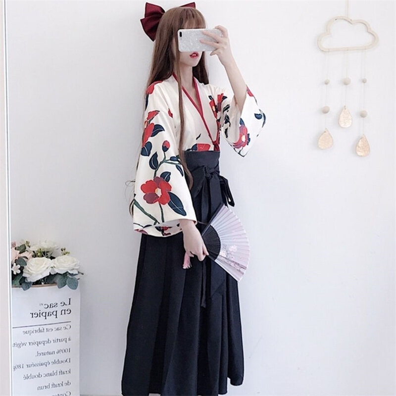 Женское кимоно в стиле «Сакура», винтажное платье в азиатском стиле с цветочным принтом