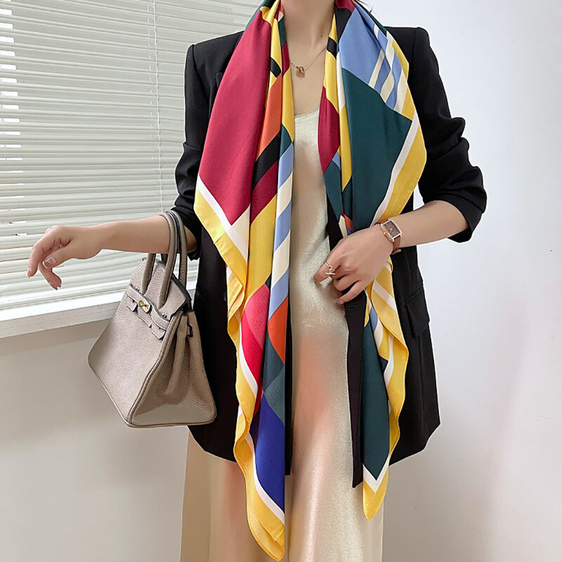 가을 새로운 실크 스카프 130*130cm 능 직물 실크 스퀘어 스카프 정글 말 인쇄 된 여성 Headscarf 따뜻한 목도리 스카프 foulard en soie