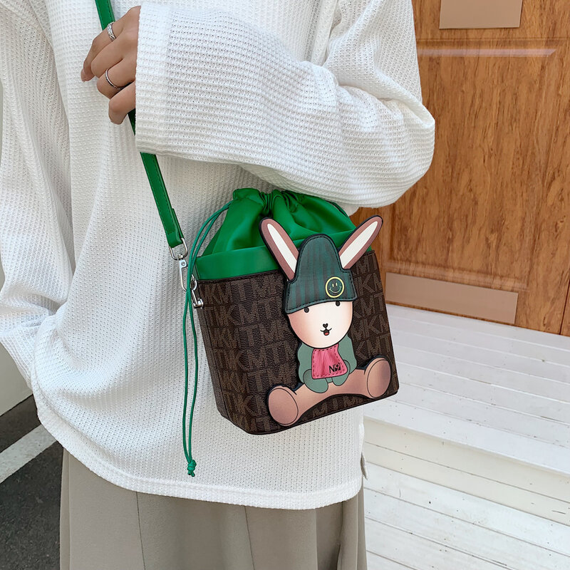 Borsa quadrata piccola da donna 2022 borse e borsette firmate di lusso di tendenza borsa a tracolla carina con stampa di cartoni animati in pelle di moda