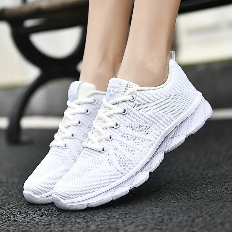 Women Casual Shoes 2022 New Fashion Breathable Mesh Non-slip Unisex Walking Shoes Outdoor Comfortable Light Hiking Shoes 36-46