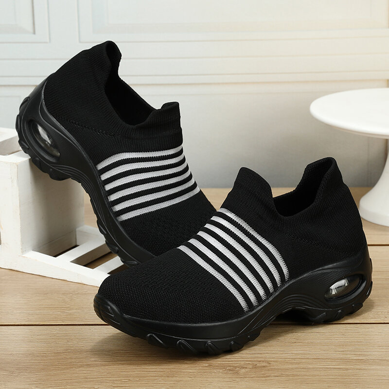 Novo 2021 primavera verão mulher tênis de moda respirável malha sapatos casuais plataforma tênis para as sapatilhas preto meia