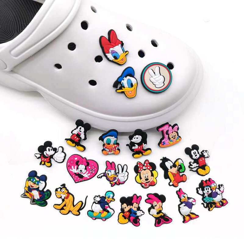 20 stks/set disney cartoon croc charms mickey donald schoen accessoires pvc decoratie voor schoen bedels kinderen favoriete geschenken