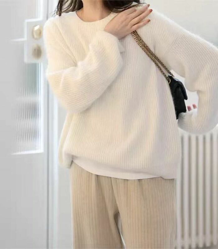Biały sweter z okrągłym dekoltem damska wiosenna i jesienna odzież 2022 miękka woskowa atmosfera uczucie leniwego wnętrza z wydłużony sweter