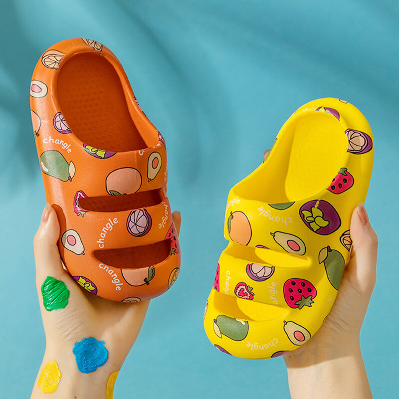 Sepatu Bayi 2022 Sandal Anak Merah Muda Imut Lembut Musim Panas Baru Bernapas Anak Perempuan Laki-laki Tahan Air Ringan Antiselip Sandal Anak-anak Datar