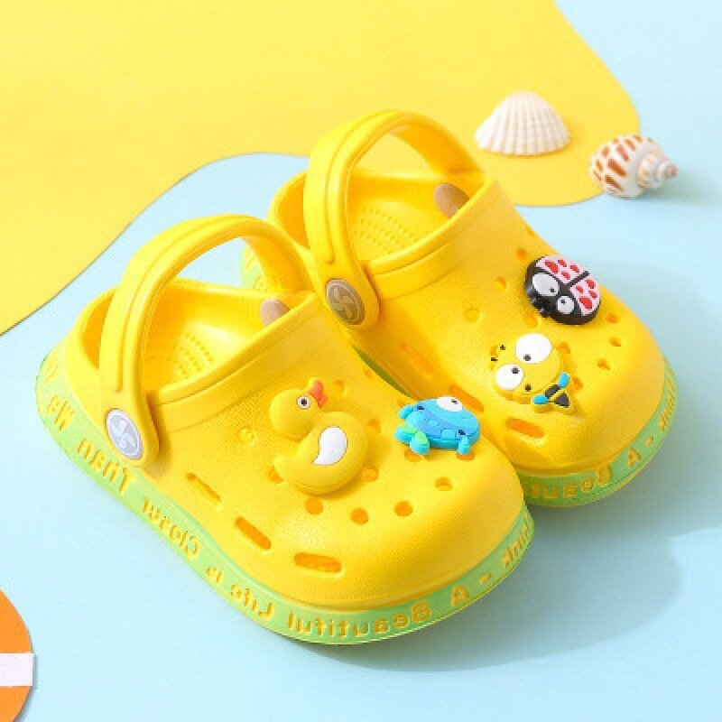 2022 novo bonito crianças sandálias para meninos meninas dos desenhos animados crianças chinelos sandálias de verão chinelos sola macia sapatos anti-deslizamento