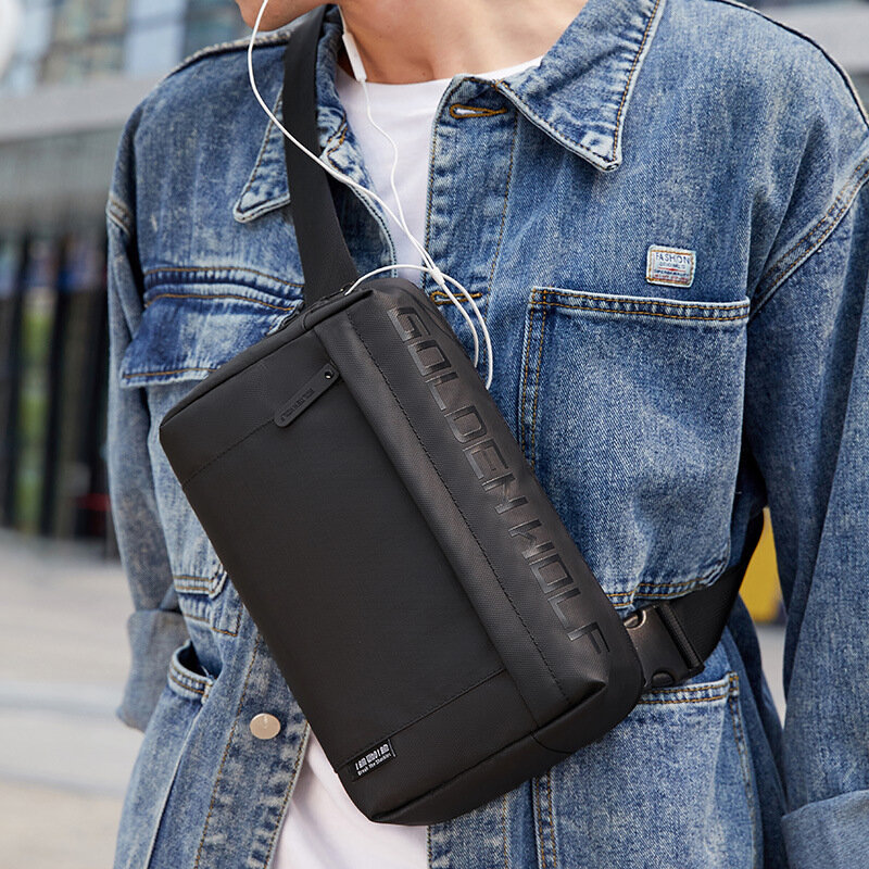 New Men Messenger Bag Fashion Multifunction USB Charging Chest Bag 2022 Korean Version All-Match Black Shoulder Bags