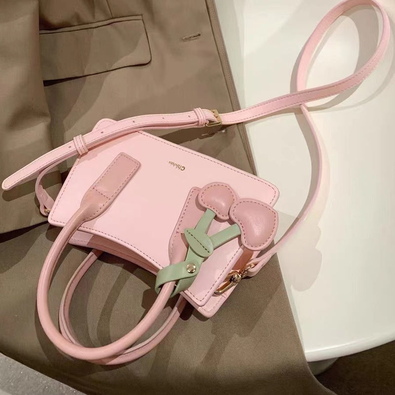 حقائب يد باللون الوردي من Xiuya للنساء موضة صيف 2022 حقيبة كروس كورية غير رسمية بسحاب حقيبة من الجلد الصناعي ترينديول بولسو موجير