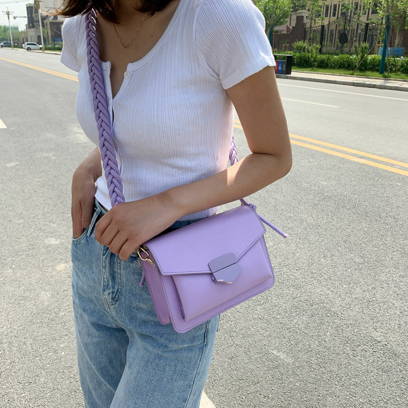 MBTI Luxurious Woven Strap Girly Shoulder Bag 2022 Summer Fashion Korean Version Solid Color Flip Crossbody Bag for Women