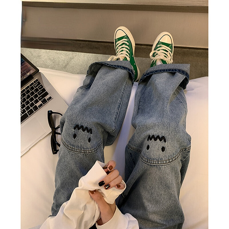 Kawaii Smiley Face hafty dżinsy damskie 2022 koreański nowe luźne proste spodnie damskie Y2k myte niedźwiedź dżinsy gorąca sprzedaż