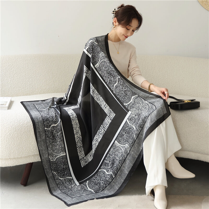 Bufanda cuadrada de seda para mujer, chal estampado de diseño, Bandana grande, Foulard femenino 2022
