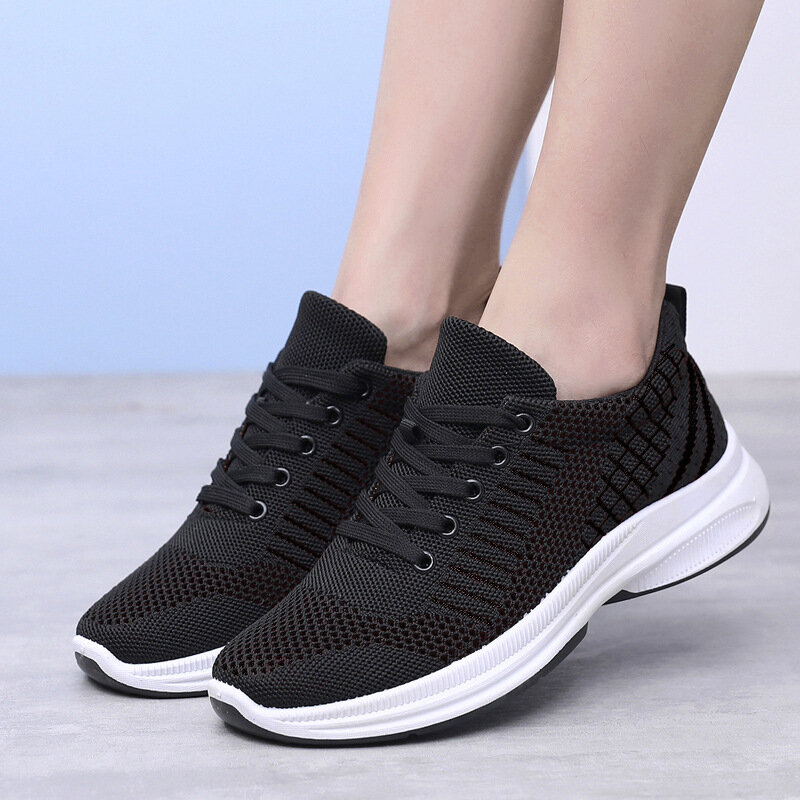 Sports Shoes Women's 2022 New Fashion Lace-up Casual Shoes Breathable Flying Woven Flat Women's Shoes Lightweight Running Shoes