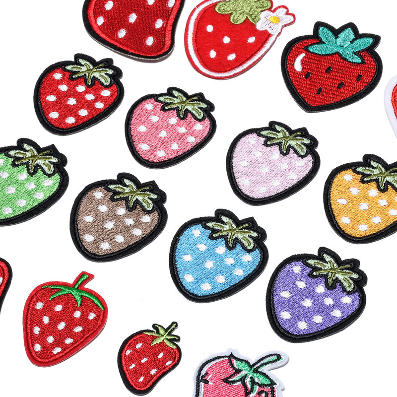 16Pcs Strawberry Series เหล็กบนแพทช์ปักสำหรับเสื้อผ้าหมวกกางเกงยีนส์สติกเกอร์เย็บบนผ้า Patch Applique DIY Badge