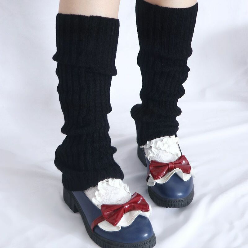 Winter Süße Mädchen JK Passenden Haufen Haufen Socken Japanischen Lolita Gestrickte Mittleren Rohr Socken Taste Dekoration Wolle Ball Bein Wärmer