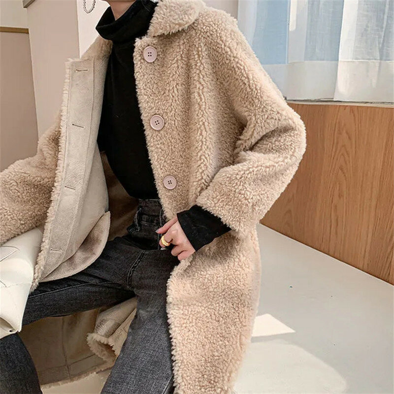 女性用の長さの偽のキツネの毛皮のコート,冬用の暖かい服,厚くてゆったりとしたストリートウェア,両面の毛皮の冬の毛皮のコート