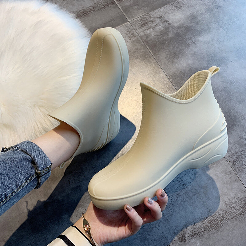 Botas de lluvia antideslizantes para mujer, zapatos de goma, botines con plataforma de cuña, zapatos de lluvia al aire libre a la moda, botas de trabajo impermeables, 2022