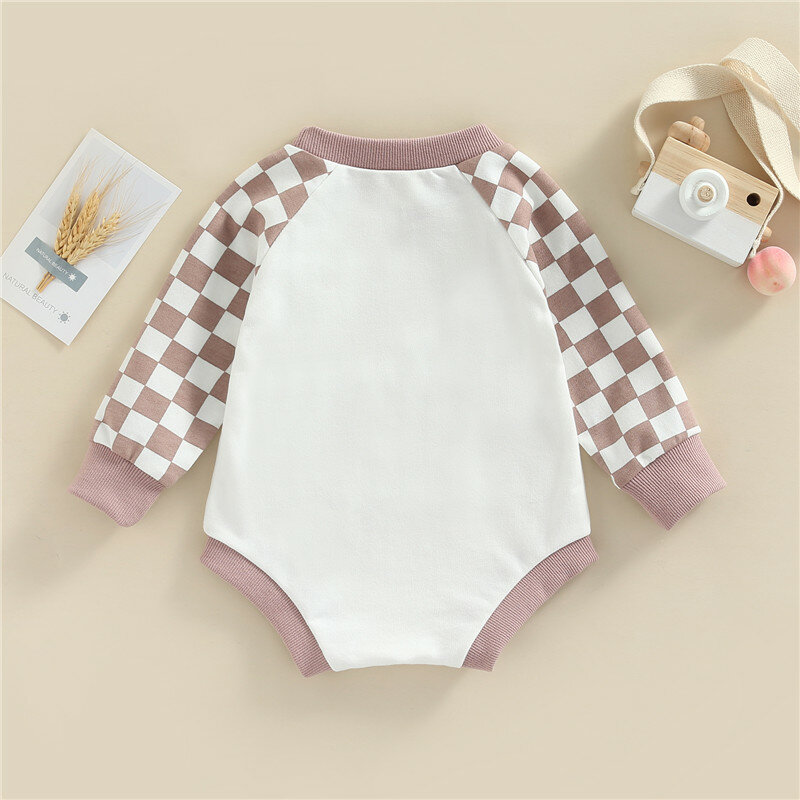 Newborn Baby Long Sleeve Romper Plaid Pattern Patchwork Front Pocket Playsuit Casual Simple Style Bodysuit