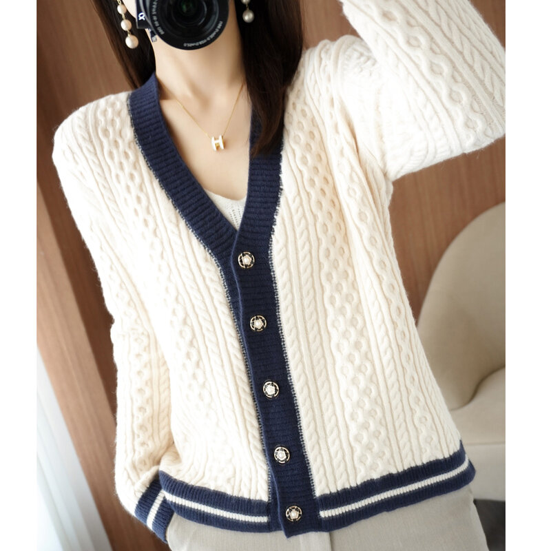 Retro Twist Blue Knitted Cardigan Top Women's Wool Autumn And Winter Design Sense Minority Age-Reducing Sweater