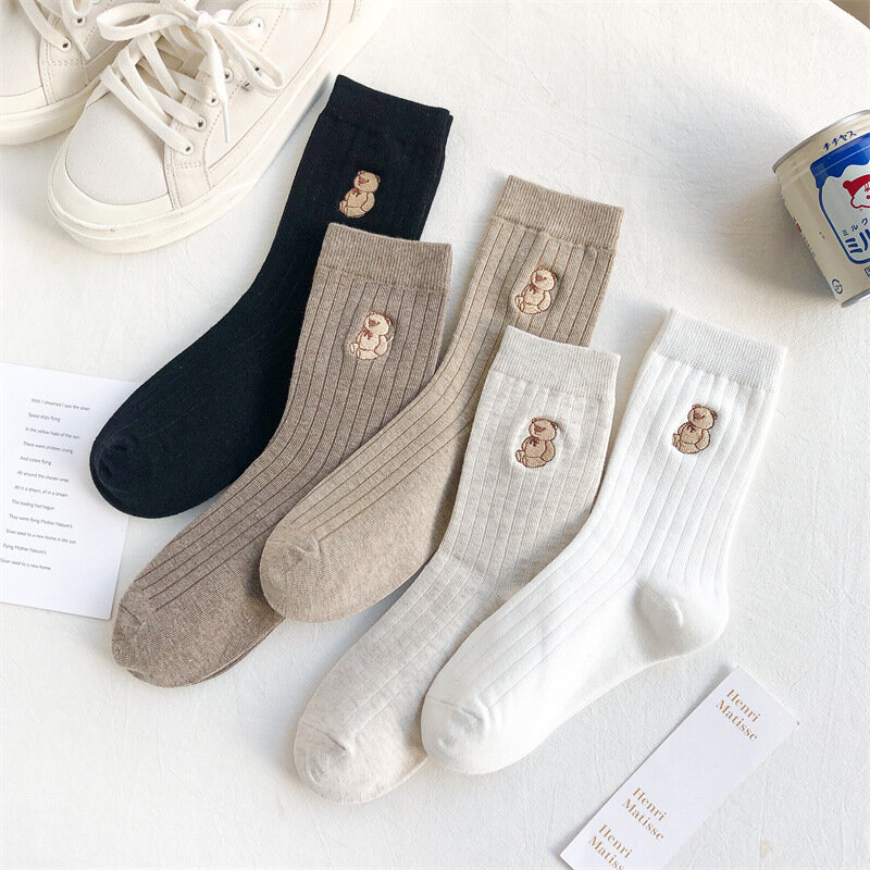 2022 New Autumn and Winter Cartoon Women's Breathable Cotton Socks Cute Embroidery Bear Lovely Animal Pattern Girl Sock