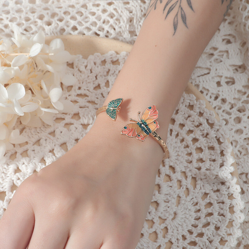 Женский браслет в виде бабочки, золотистый браслет в Корейском стиле с изображением масляной живописи, украшение для подарка на праздник, ...