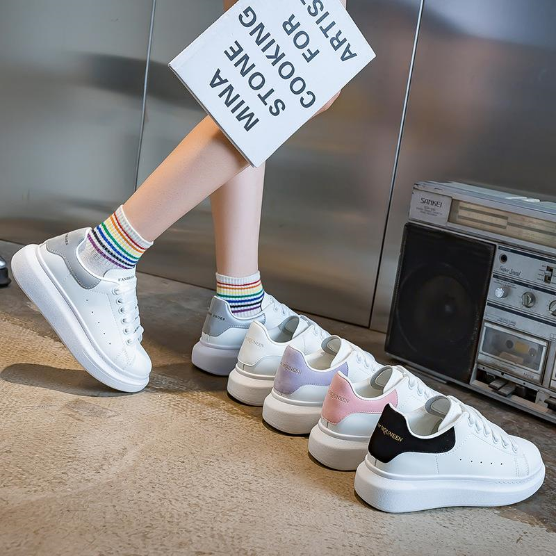 Кроссовки женские на шнуровке, Вулканизированная подошва, удобная обувь на платформе, белые, 2022