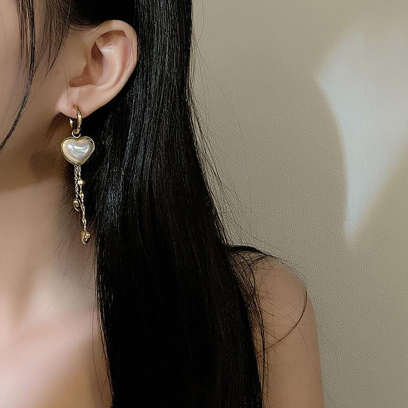 Vnox Temperamental Heart Dangle Earrings for Women Jewelry,Gold Tone Stainless Steel Tassel Chain Earcuff Accessory, Gift to Her