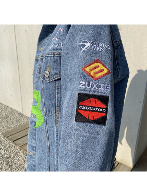 Куртка джинсовая свободного покроя в стиле хип-хоп с вышитыми надписями
