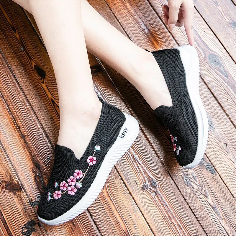 Valstone Casual Slip-on Women Flats Shoes Fashion All-match Female Sneakers Soft Comfort Walking Shoes Lightweight Breathable