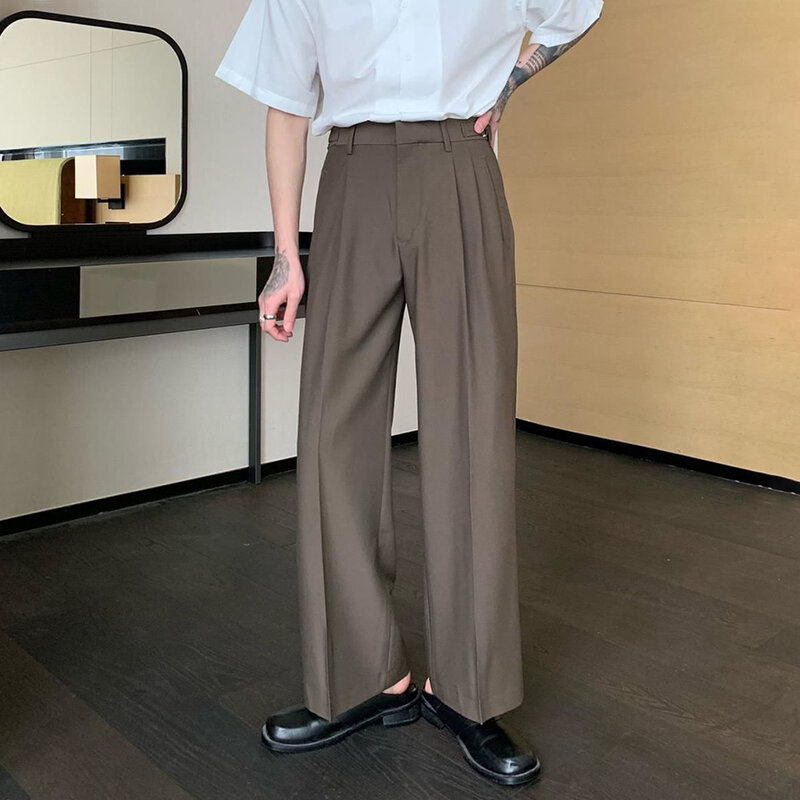 Pantalones rectos drapeados de estilo Hong Kong que combinan con todo para hombre, nuevos pantalones informales sueltos y delgados, pantalones de traje de diseño arrugado de alto nivel