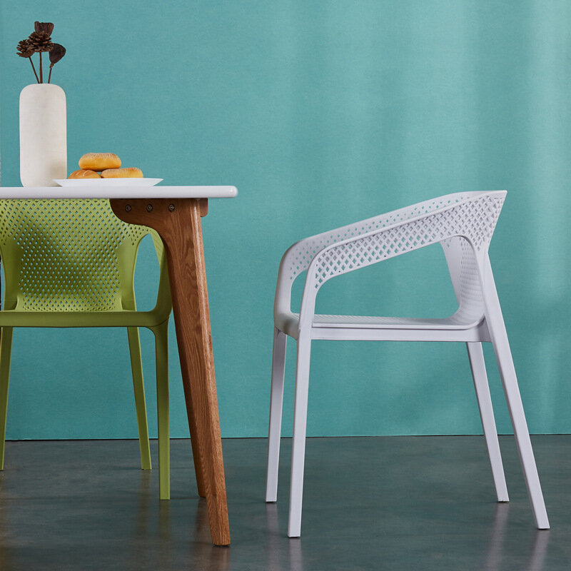 Kunststoff nordische minimalist ische ausgehöhlte Stühle, Coffeeshop gestapelte Stühle, gestapelte Armlehnen, Esszimmers tühle