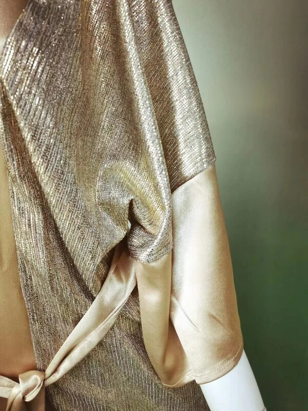 2023 Cover Up kobiety czeski Maxi długi tunika Kimono Cape Beach Dress moda w stylu Vintage olśniewająca rękaw sweter przyjęcie świąteczne złota