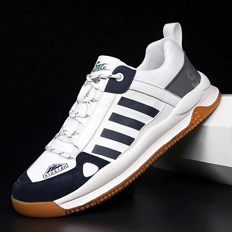 Man Shoes 2022 Fashion  High Quality Running Men shoes Light and  Comfortable Sneakers Size 39-44