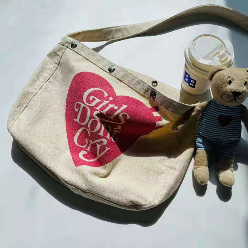Рюкзаки canvasbags ручной работы с логотипом красного сердца для мужчин и женщин, 1:1, высококачественные всесезонные поясные сумки, ручная сумка ...