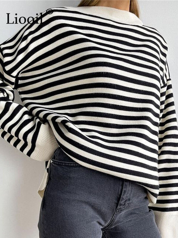 Black White Striped Knit Sweater Women Pullovers Long Sleeve Knitted Tops Female Jumpers Streetwear Autumn Winter Baggy Sweaters